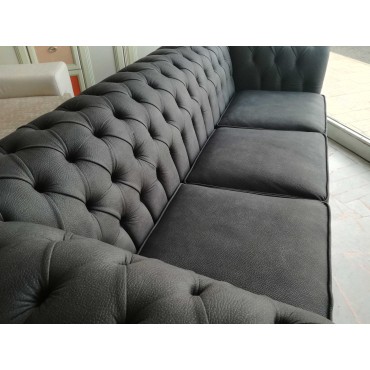 Divano Chesterfield 3 posti in microfibra