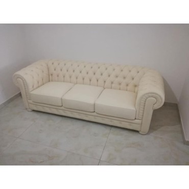 Divano Chesterfield 3 posti...